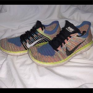 Nike Free Run Flyknit running shoes